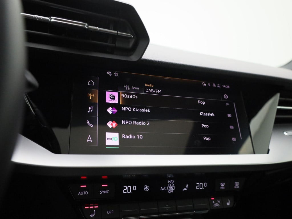 Audi A3 sportback 45 tfsi e s edition competition 245 pk | s-line | automaa