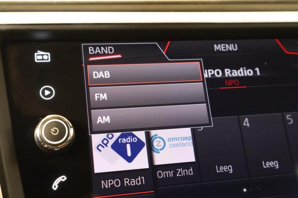 Seat Arona 1.0 tsi xcellence launch edition nl auto, acc, trekhaak, stoelve