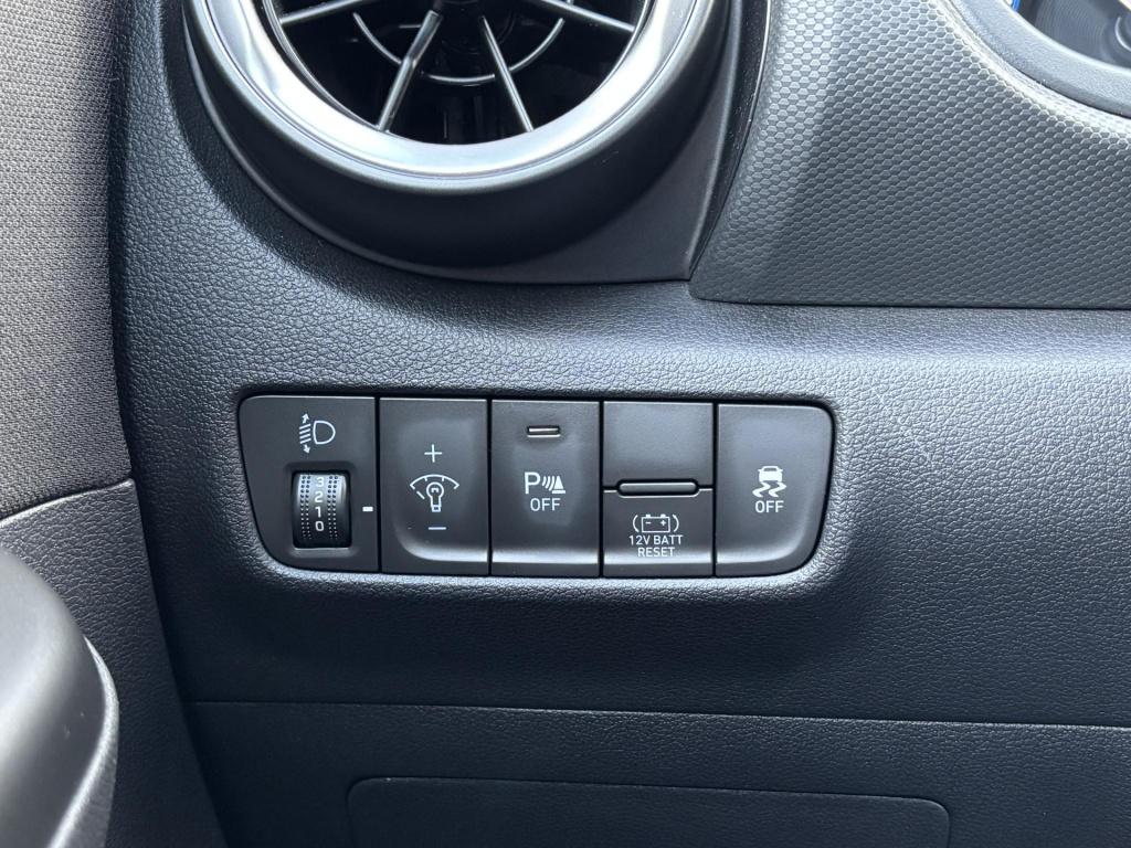 Hyundai Kona 1.6 gdi hev comfort smart