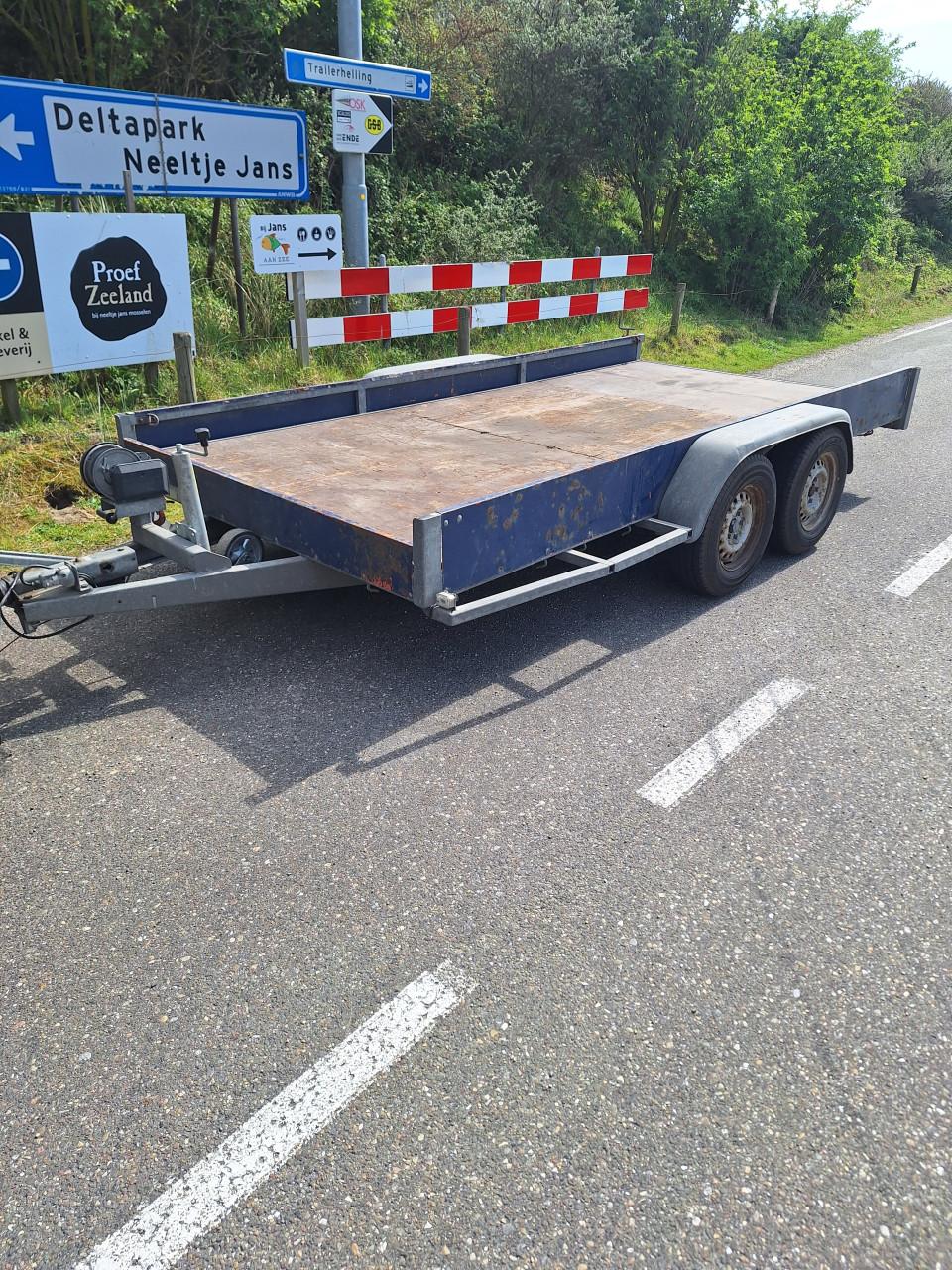 Aanhanger auto ambulance