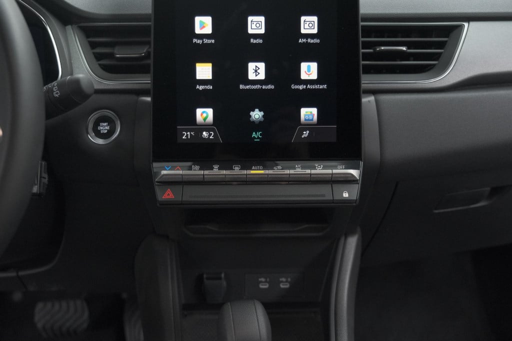 Renault Captur mild hybrid 160 edc techno | camera | navigatie | apple carp