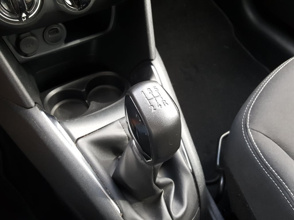 Peugeot 208 1.2 puretech 82pk active navigatie | apple carplay & android | 