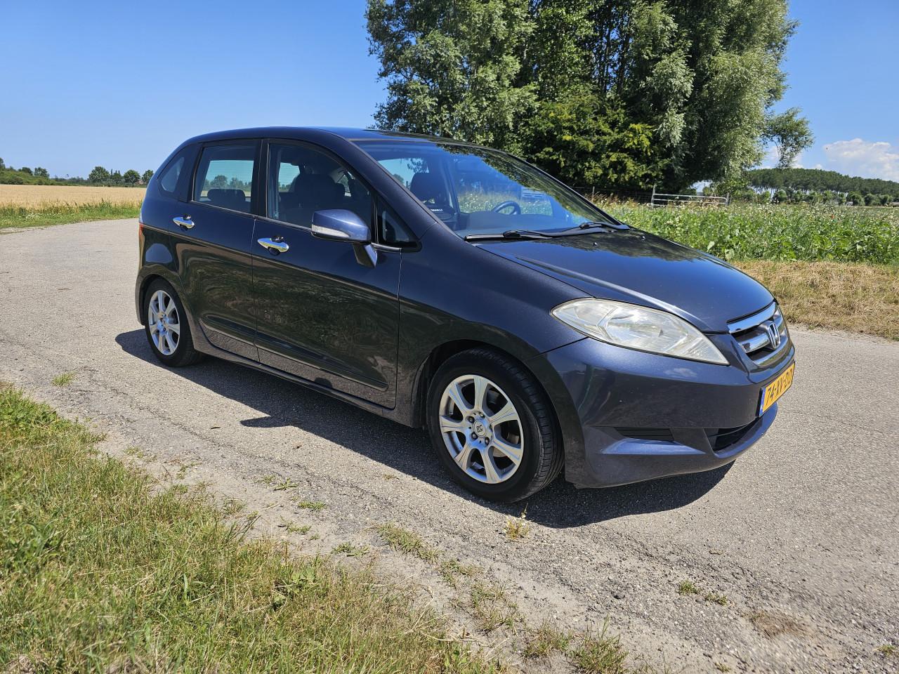 Honda FR-V 6-persoons