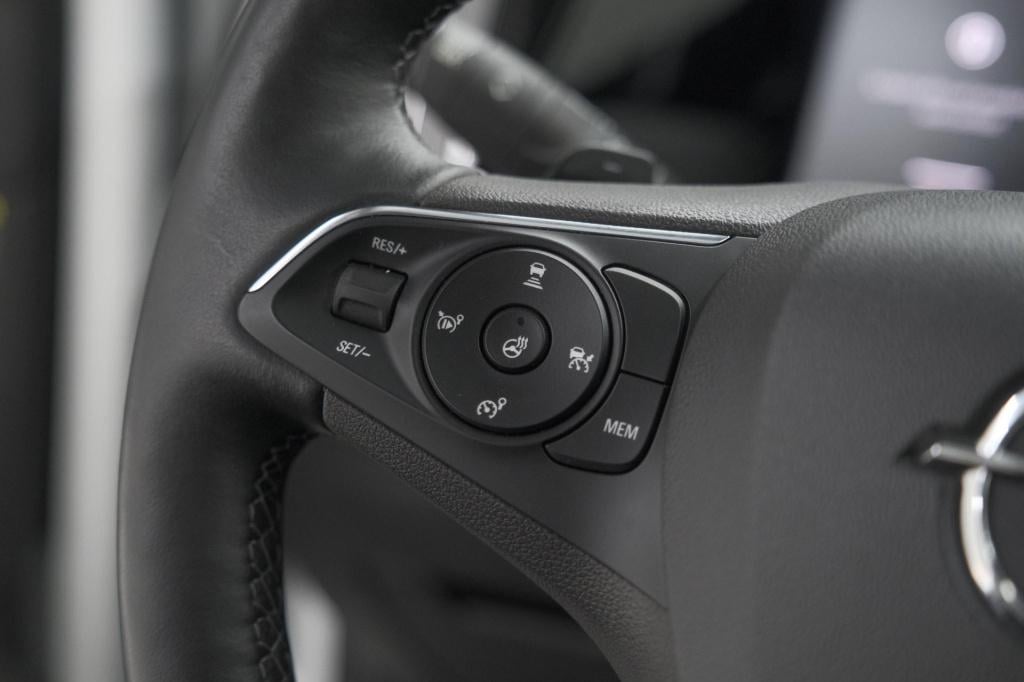 Opel Grandland 1.6 turbo plug-in hybrid gs 225 | adaptieve cruise control |