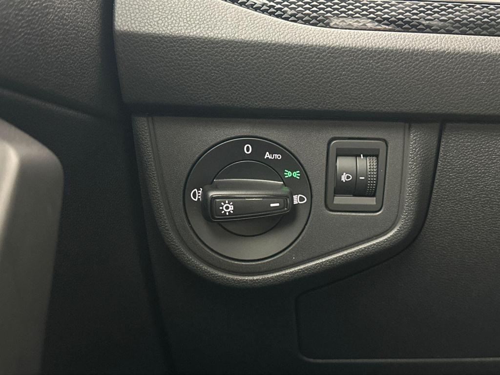 Volkswagen Polo 1.0 tsi life edition