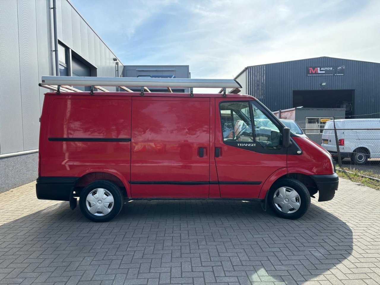 Ford Transit 260S 2.2TDCi 164.363KM