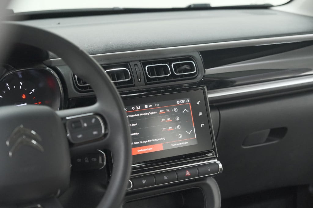 Citroen C3 puretech 110 eat6 max | apple carplay | parkeersensoren | climat