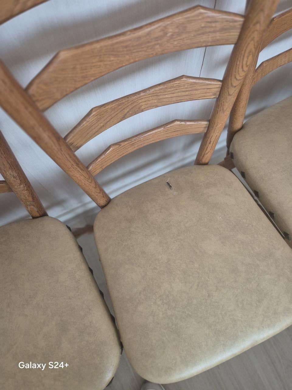 Eetkamer stoelen