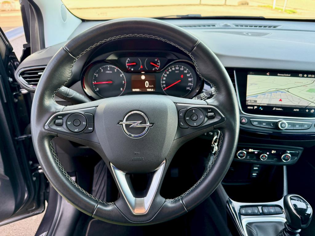 Opel Crossland X 1.2 turbo 120 jaar edition navi ecc cruise