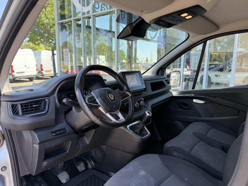 Renault Trafic 2.0 dci 130 t29 l2h1 dc 6 pers. work edition | navi | carpla