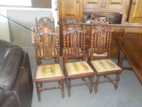 6 antieke stoelen in goede staat opruimprijs 175 euro