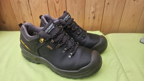 Werkschoenen maat 44