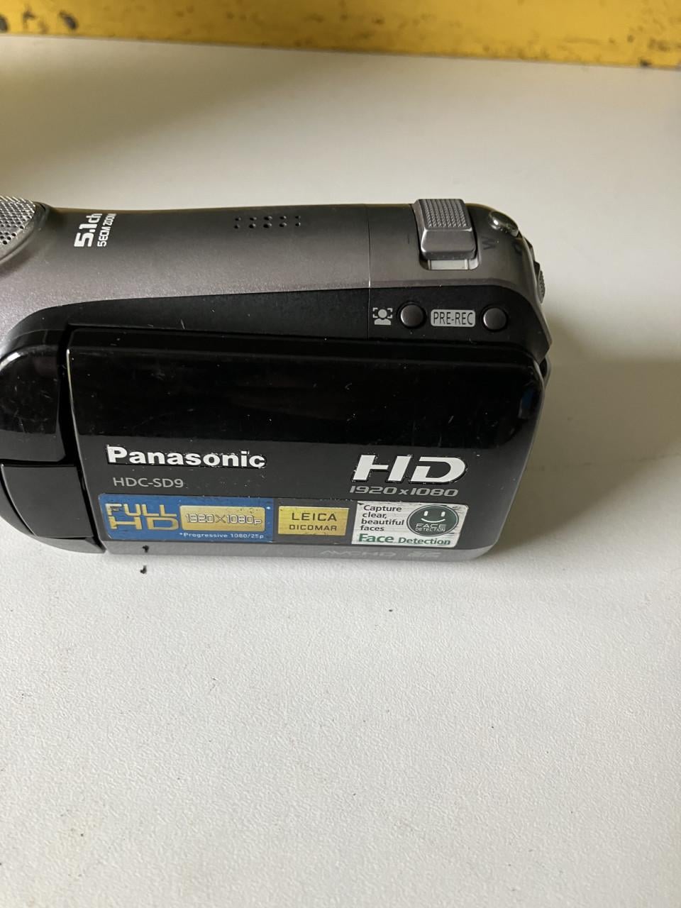 Te koop foto en filmapperatuur uit de oudere tijd