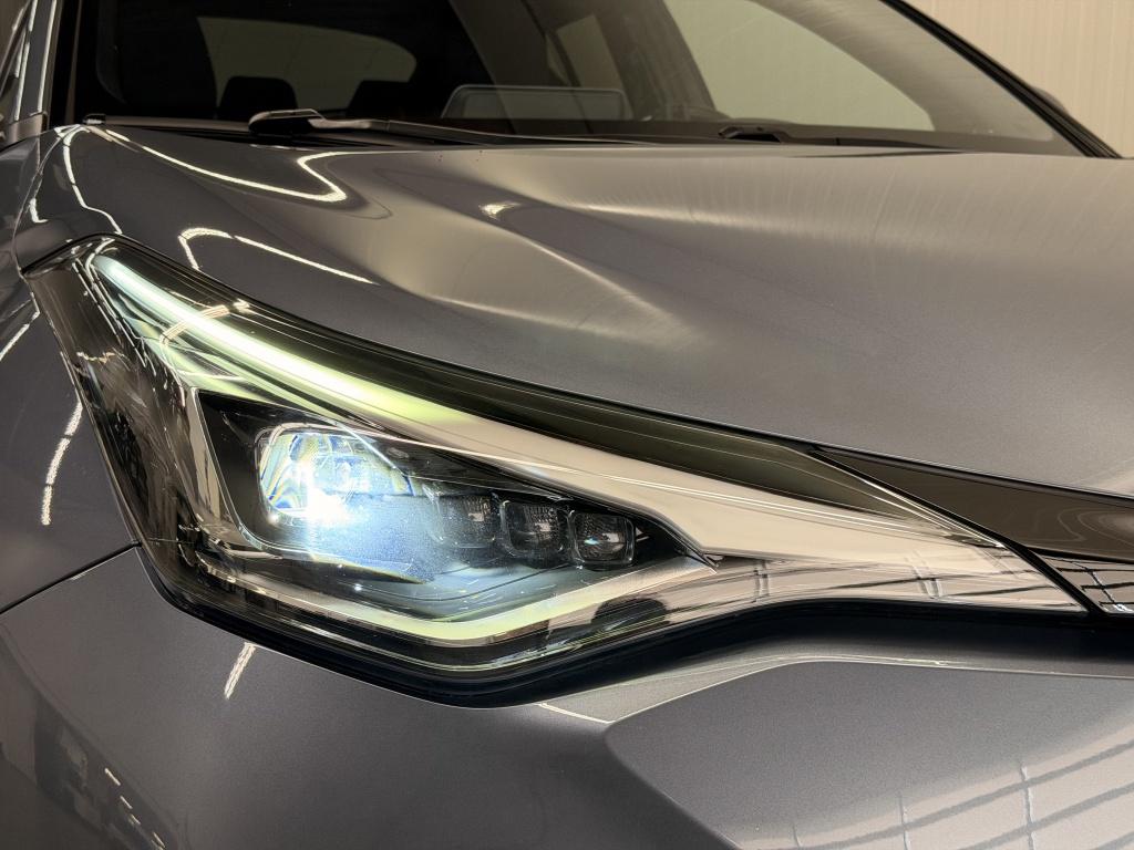 Toyota C-hr 1.8 hyb. first edit.