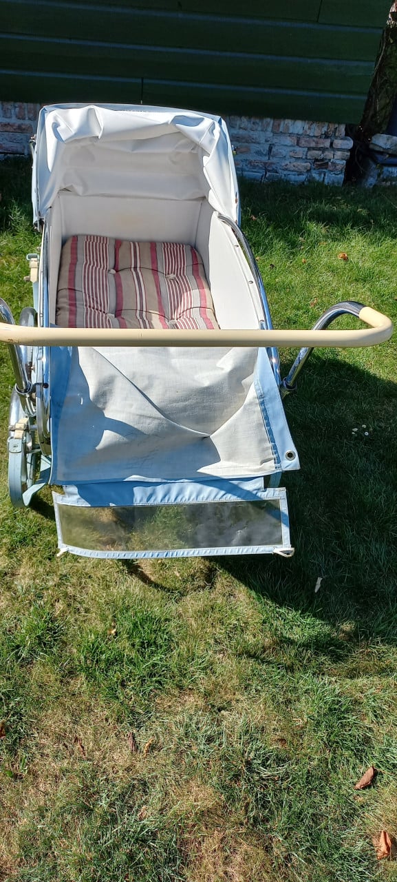 Jaren 50 kinderwagen