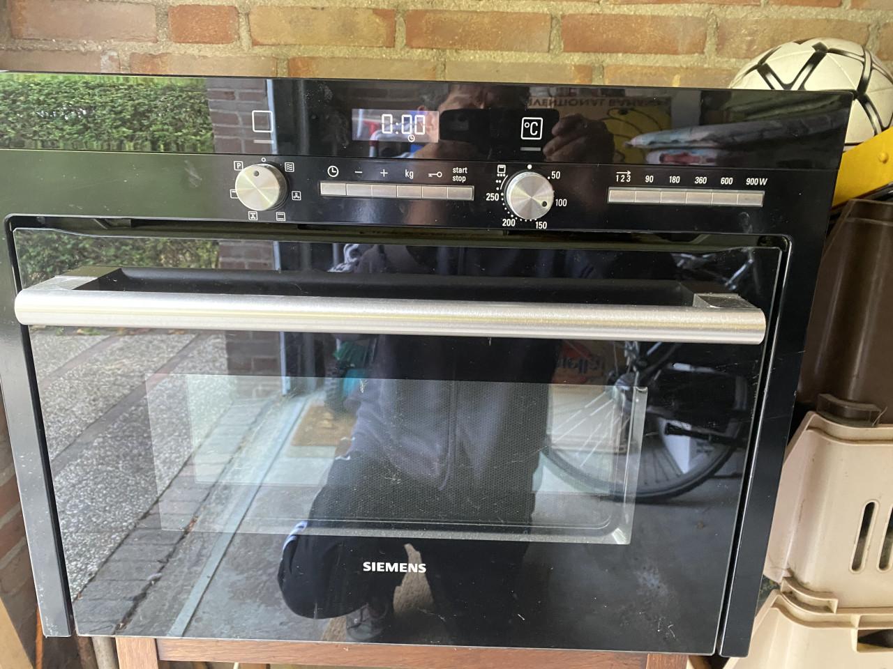 Siemens HB84K652 grill bakoven zwart