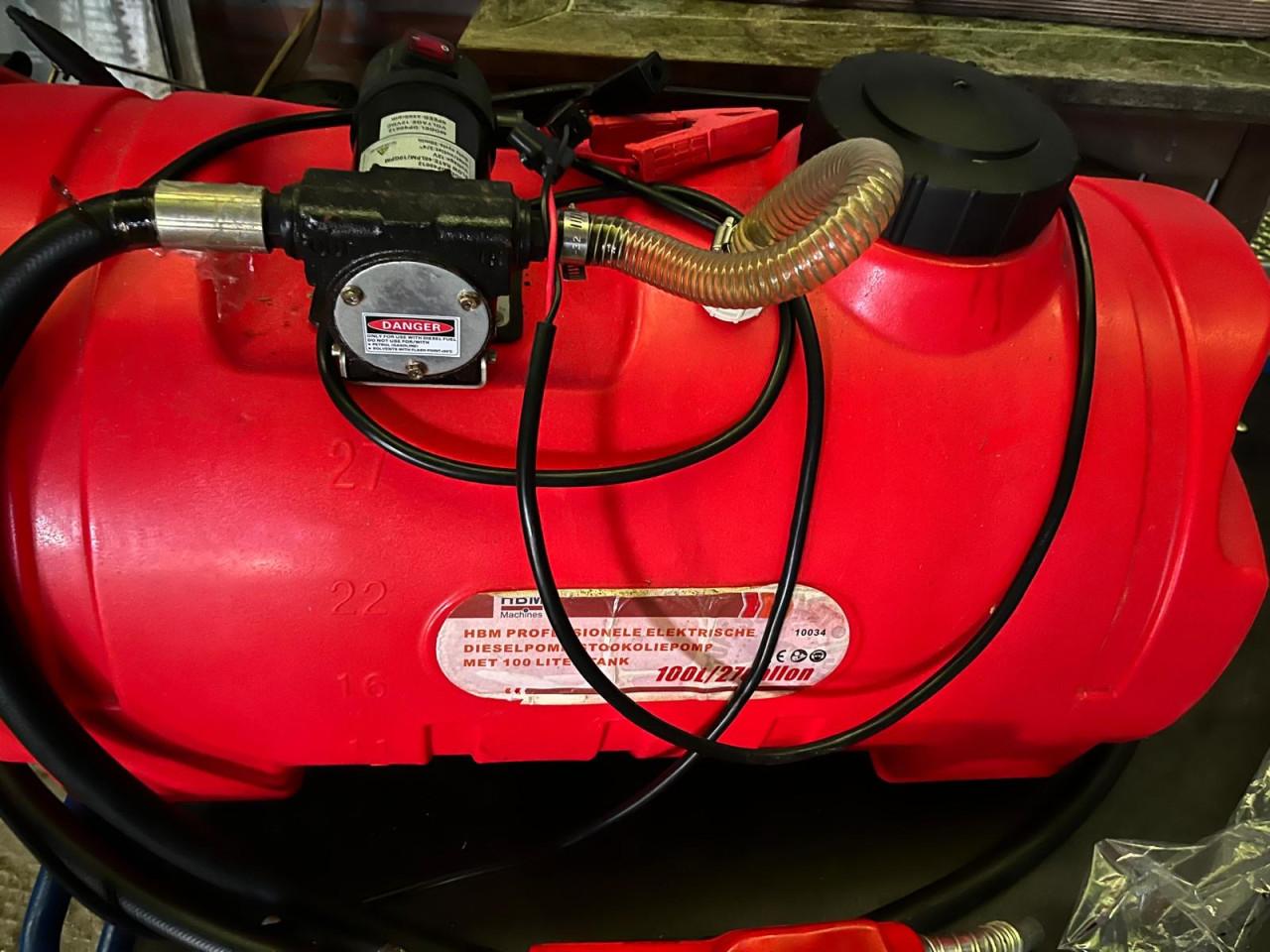 Dieseltank , 100 liter met vulslang