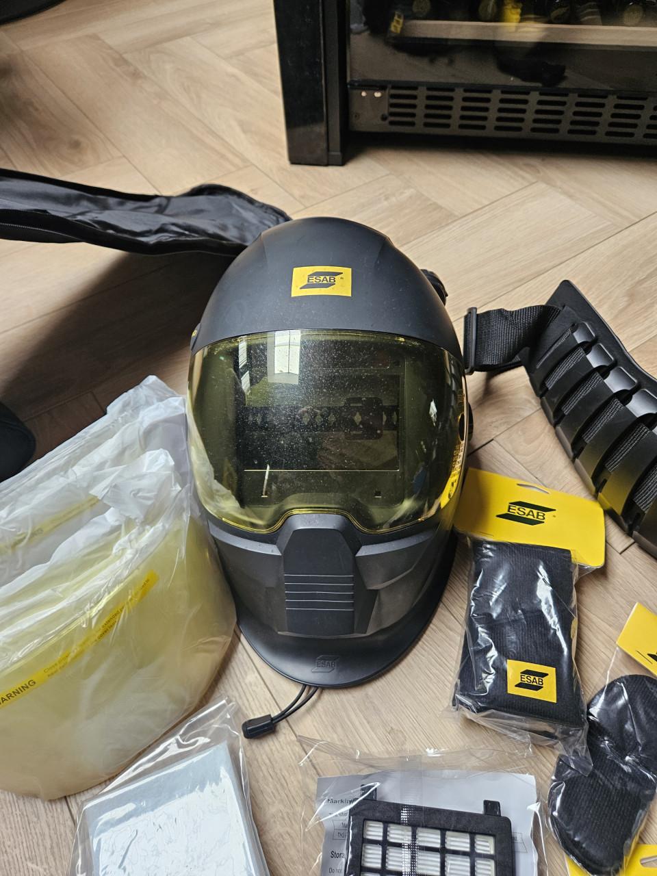 ESAB Sentinel A50 lashelm met ESAB PAPR EPU verse lucht unit