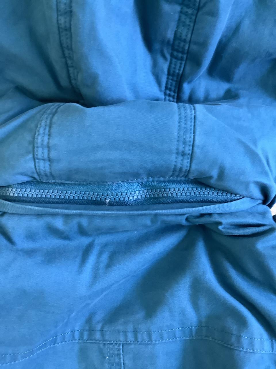 Z8 winterjas en colsjaal + muts jongen maat 116/122