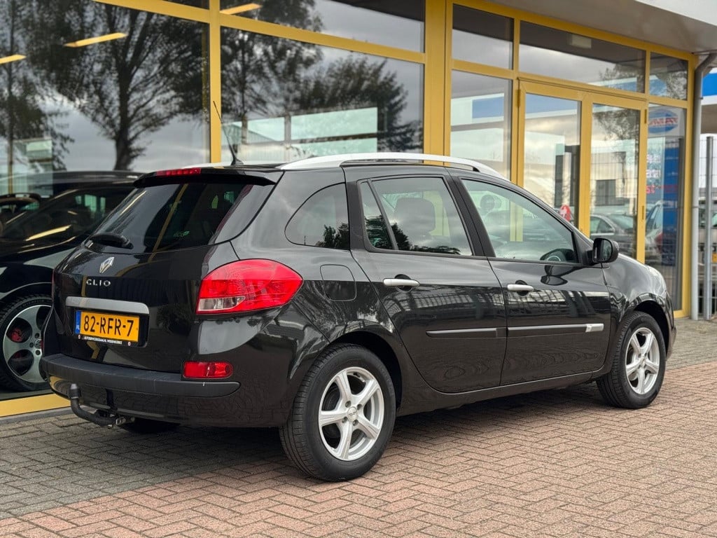 Renault Clio estate 1.2 tce collection