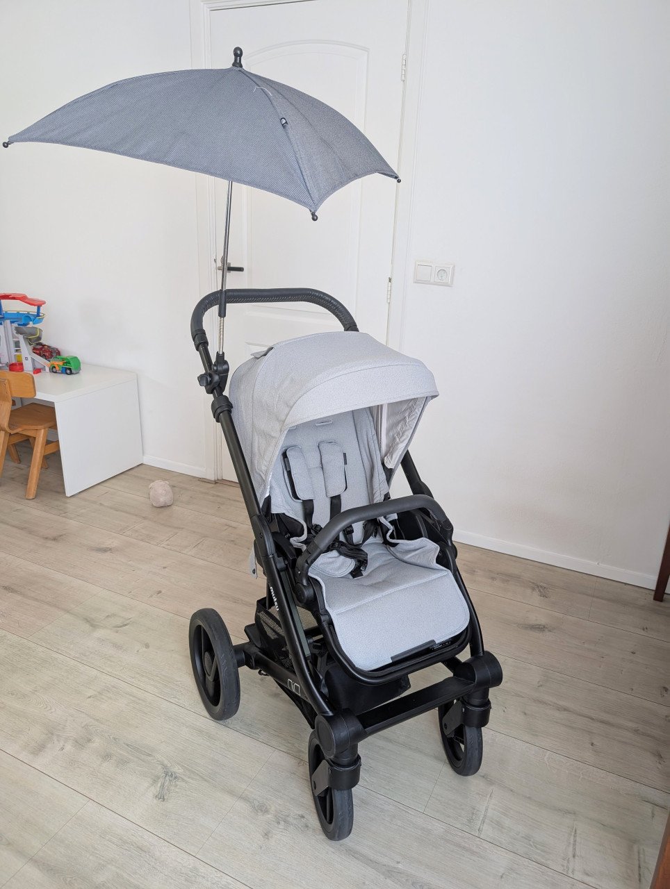 Nagenoeg nieuwe Mutsy Nio kinderwagen