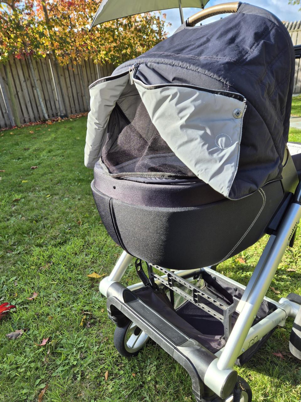 Mutsy Igo kinderwagen compleet
