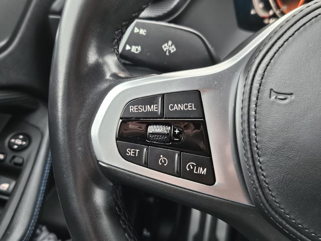 BMW 1 Serie 118i high executive m-sport | head-up | leder