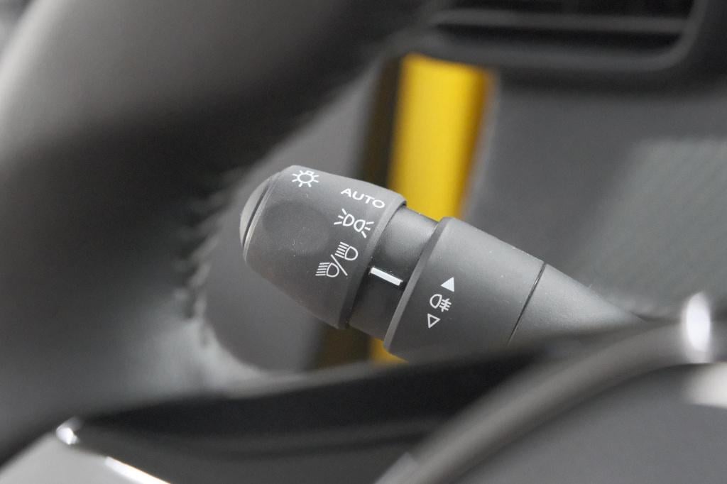 Peugeot 208 ev active pack 50 kwh | 96,8% soh | navigatie | parkeersensoren