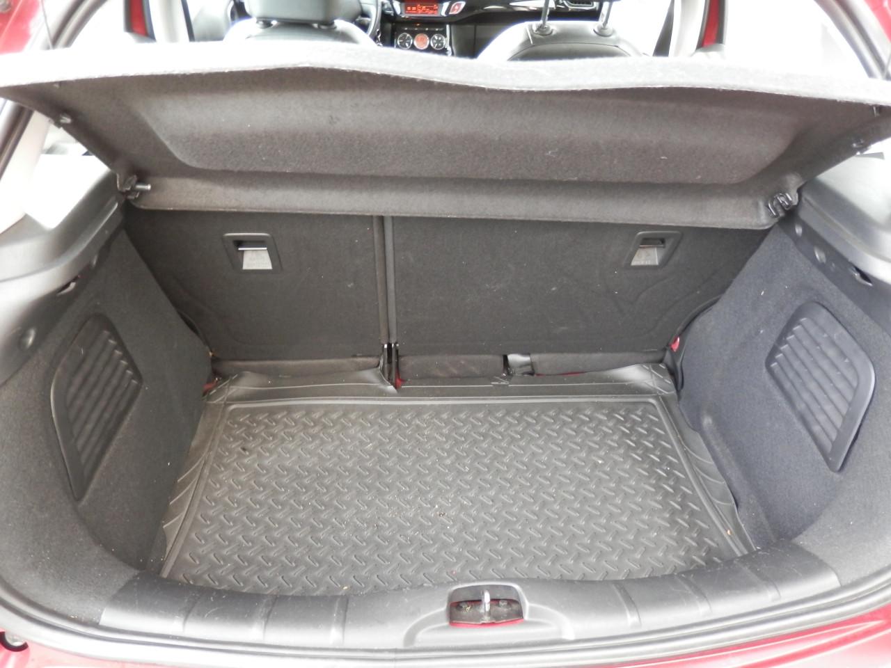 Auto Garant Biedt Aan: Citroen C3 1.0 VTi Collection