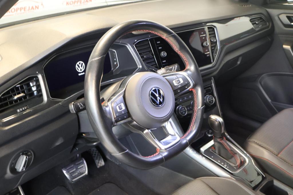 Volkswagen T-roc 1.5 tsi sport business r|stoelverwarming|trekhaak|parkeers