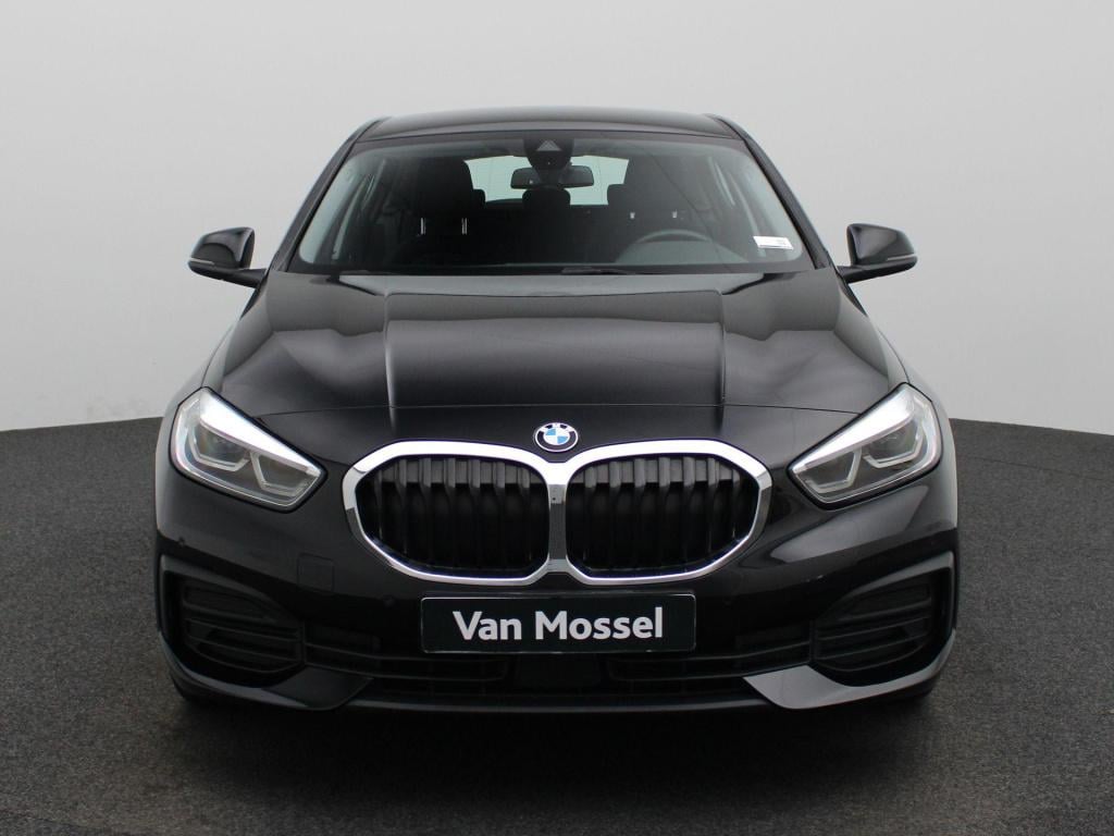 BMW 1 Serie 118i business edition | automaat | apple carplay / android auto