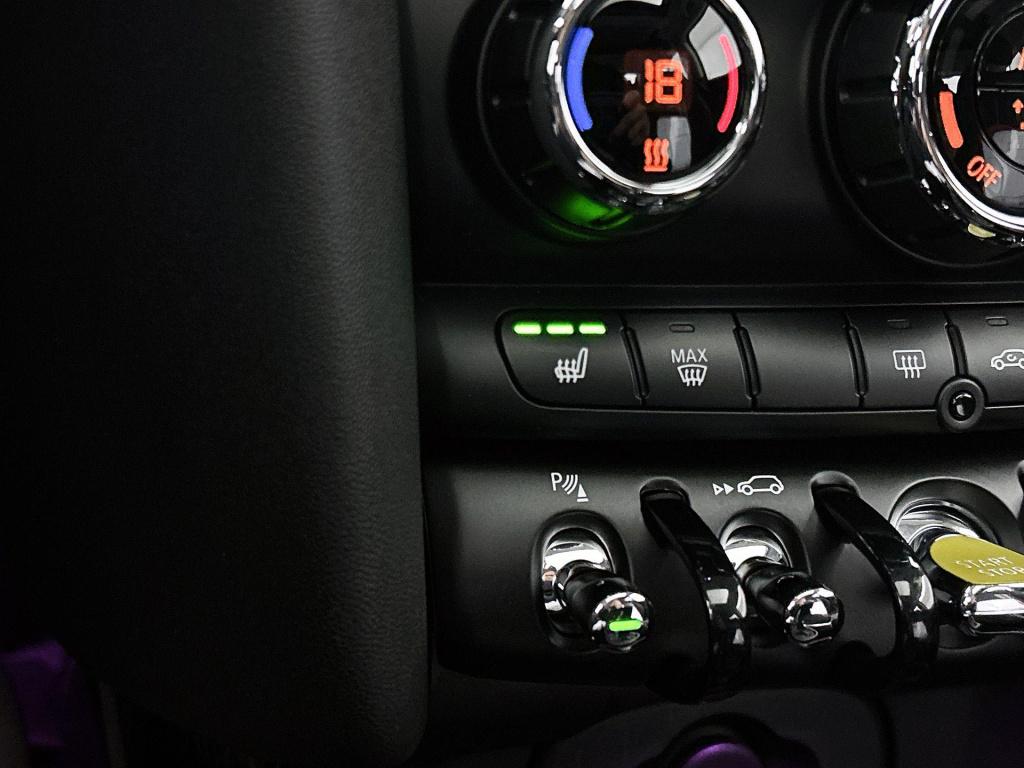 Mini Electric mini electric 33 kwh | automaat | panoramadak | head up displ