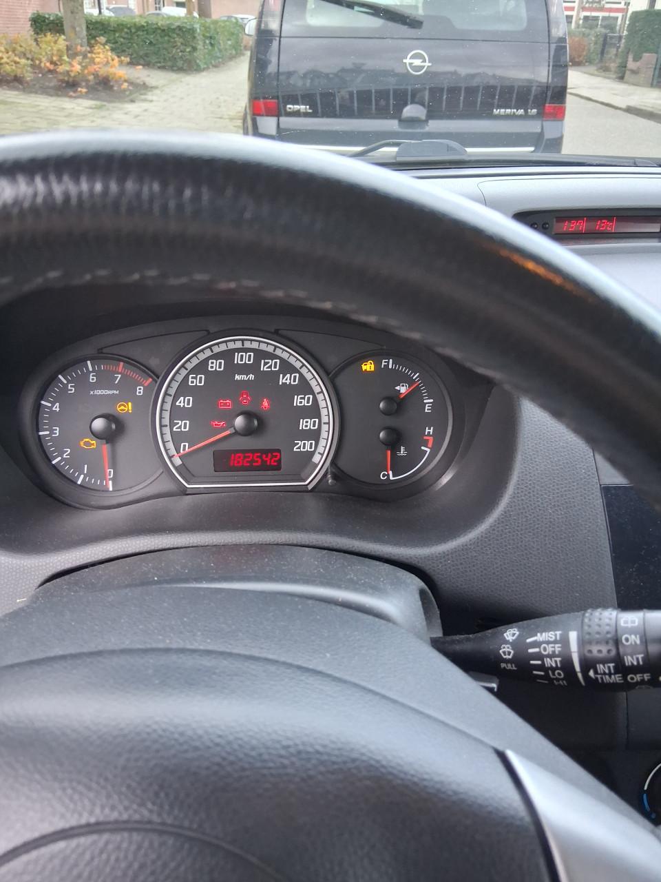 Nette Zwarte Suzuki Swift 2008 1300 comfort km.183000