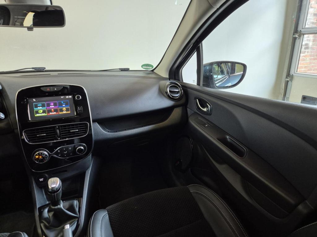 Renault Clio 0.9 tce intens / origineel nl / dealeronderhouden / keyless