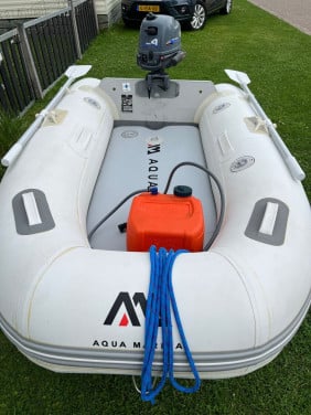 Zodiak Aqua Marina met 4 pk motor en tank