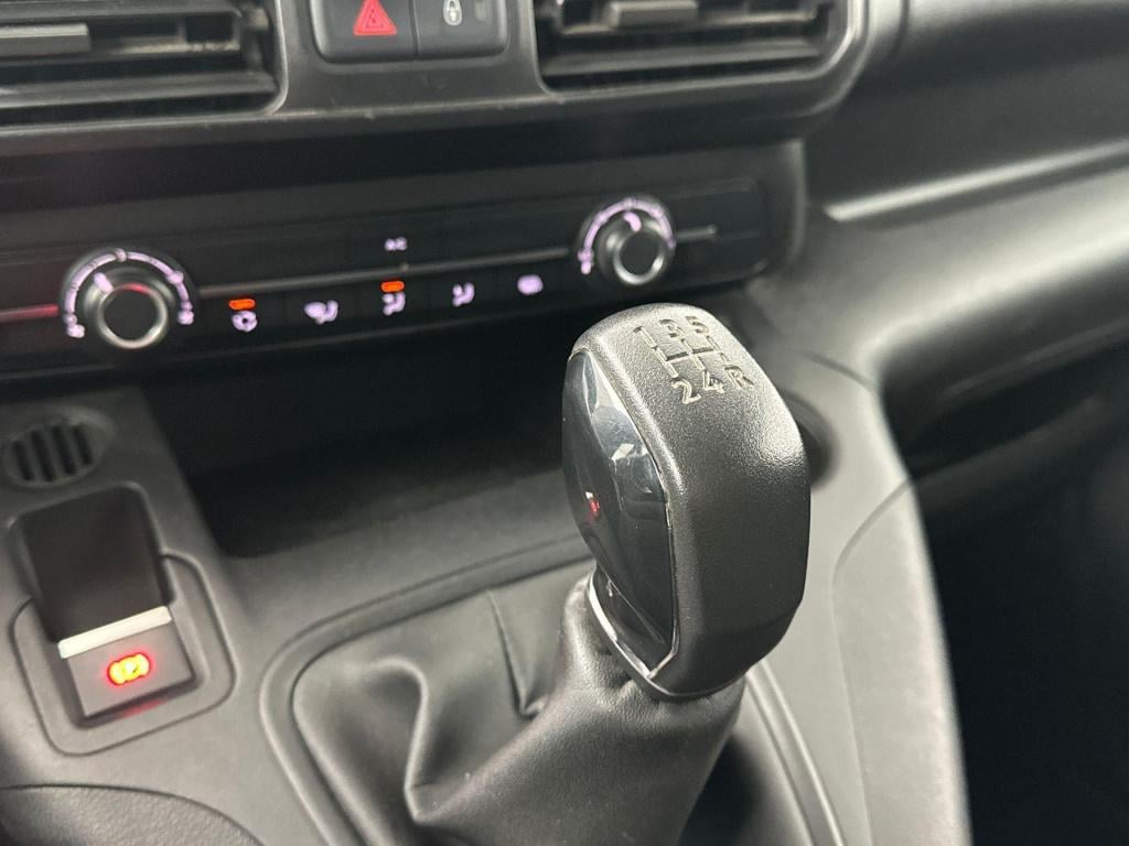 Peugeot Partner 1.5 bluehdi premium | airco | navigatie | trekhaak