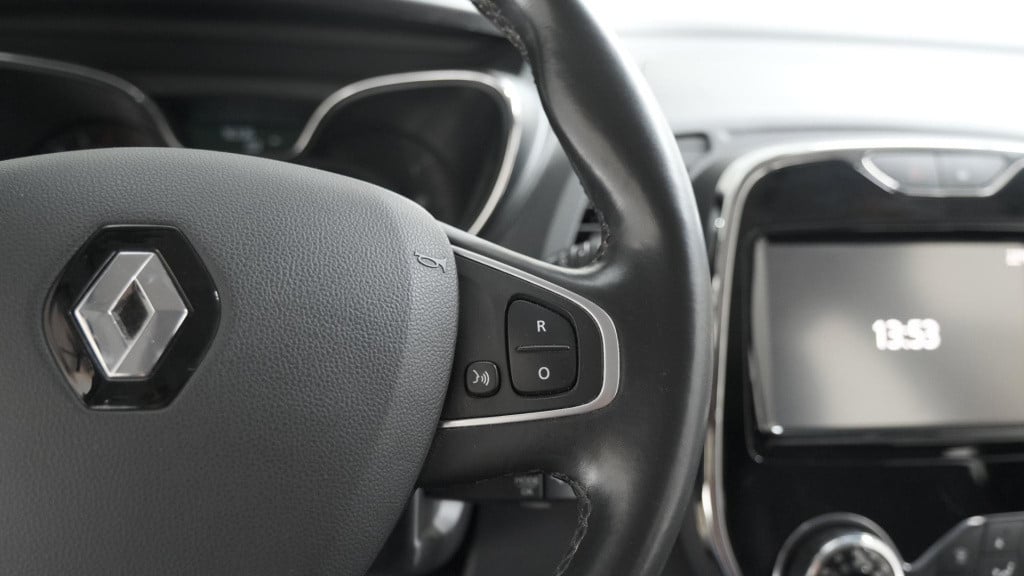 Renault Captur tce 120 dynamique | trekhaak | camera | r-link navigatie | p