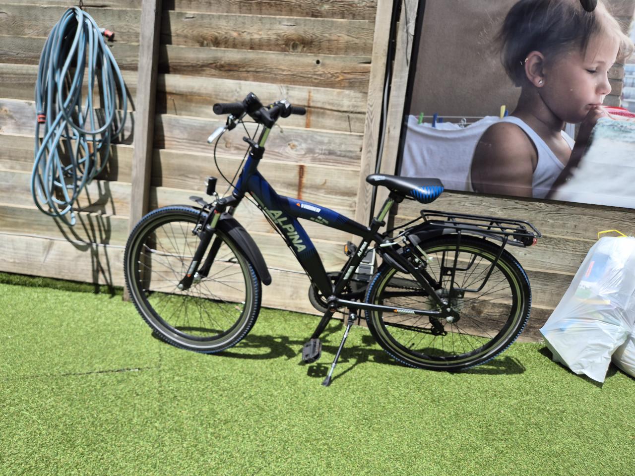 Alpina yabber 24" 7 versnellingen