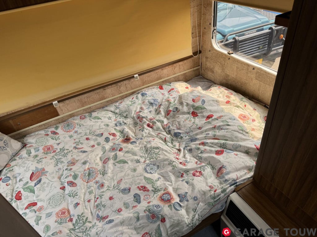 Bedford Onbekend cf 250 camper volvo 6 cil diesel 5-bak