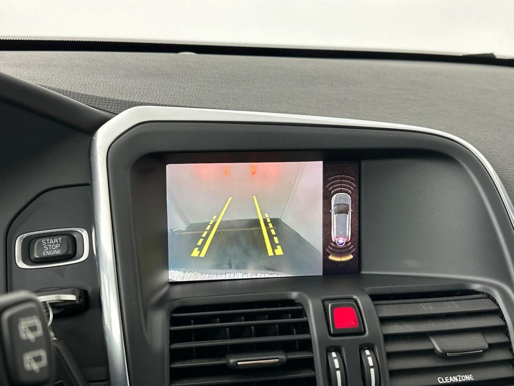 Volvo XC60 t5 gt polar+ | parkeerverwarming op brandstof | schuifdak