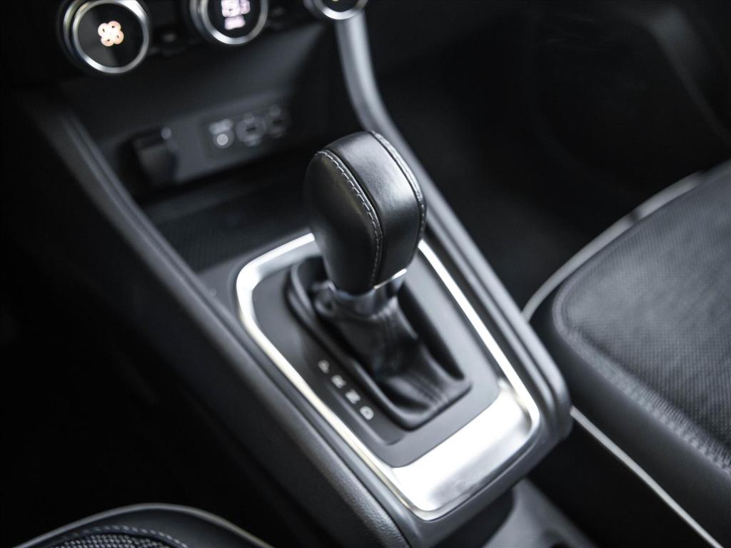 Renault Captur mild hybrid 140pk techno automaat | stoel & stuurverwarming 