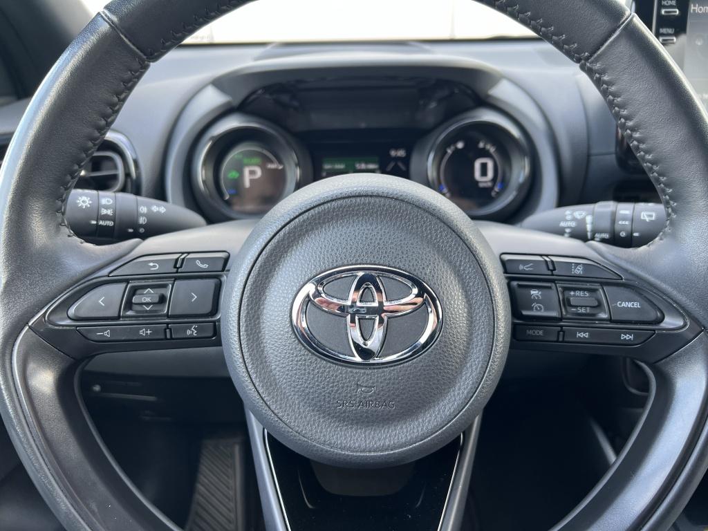 Toyota Yaris 1.5 hyb. launch ed. | stuurverwarming | stoelverwamring | dode
