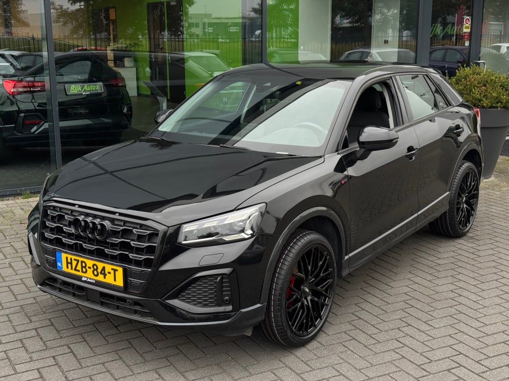 Audi Q2 35 tfsi matrix led * camera * stoelverwarming * acc * keyless