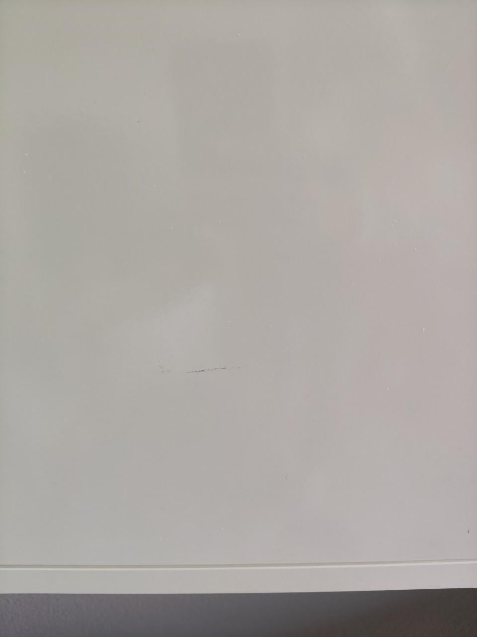 Twee mooie hangkasten wit