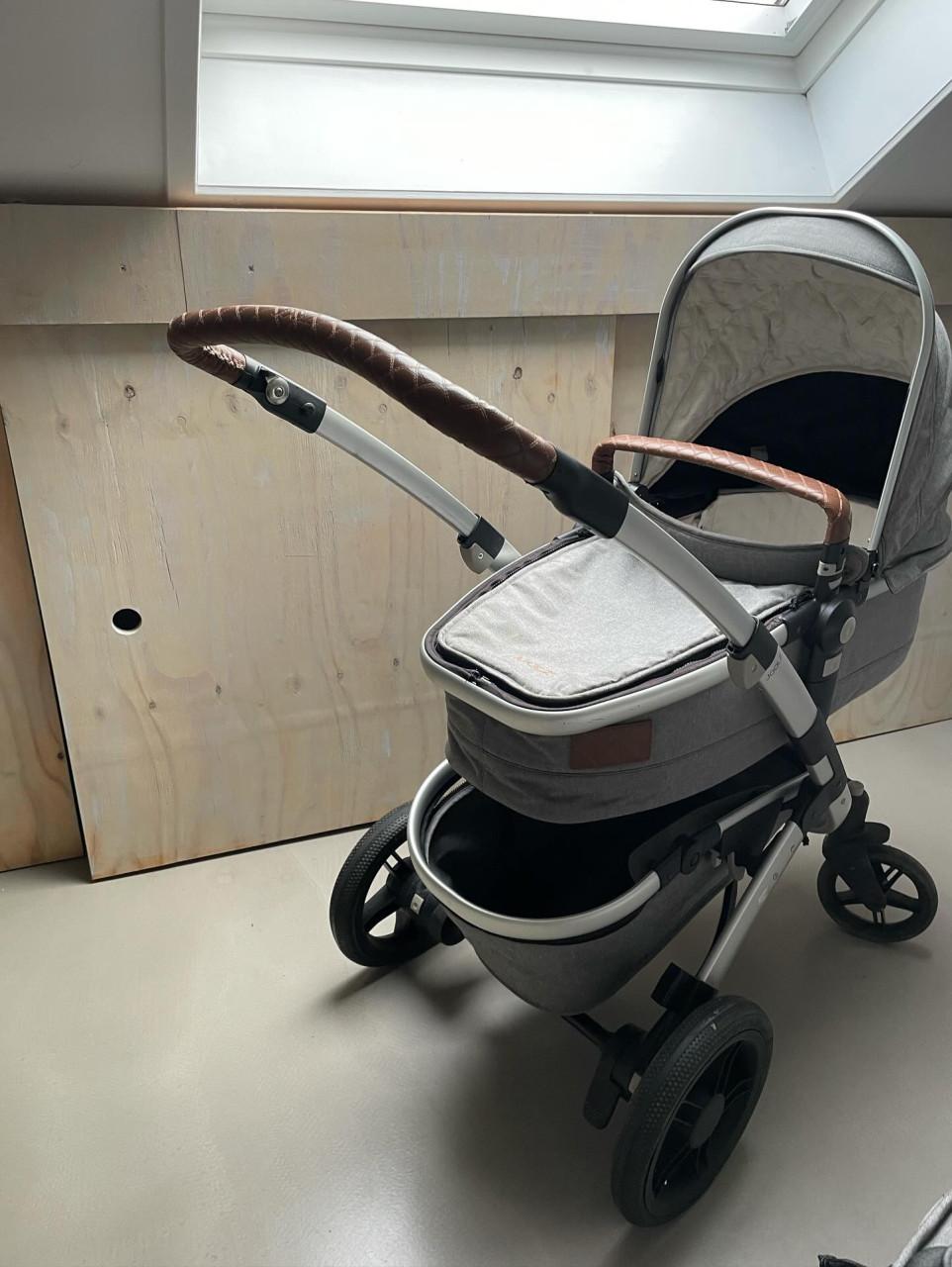 Joolz Day 3 kinderwagen met reiswieg en adapters