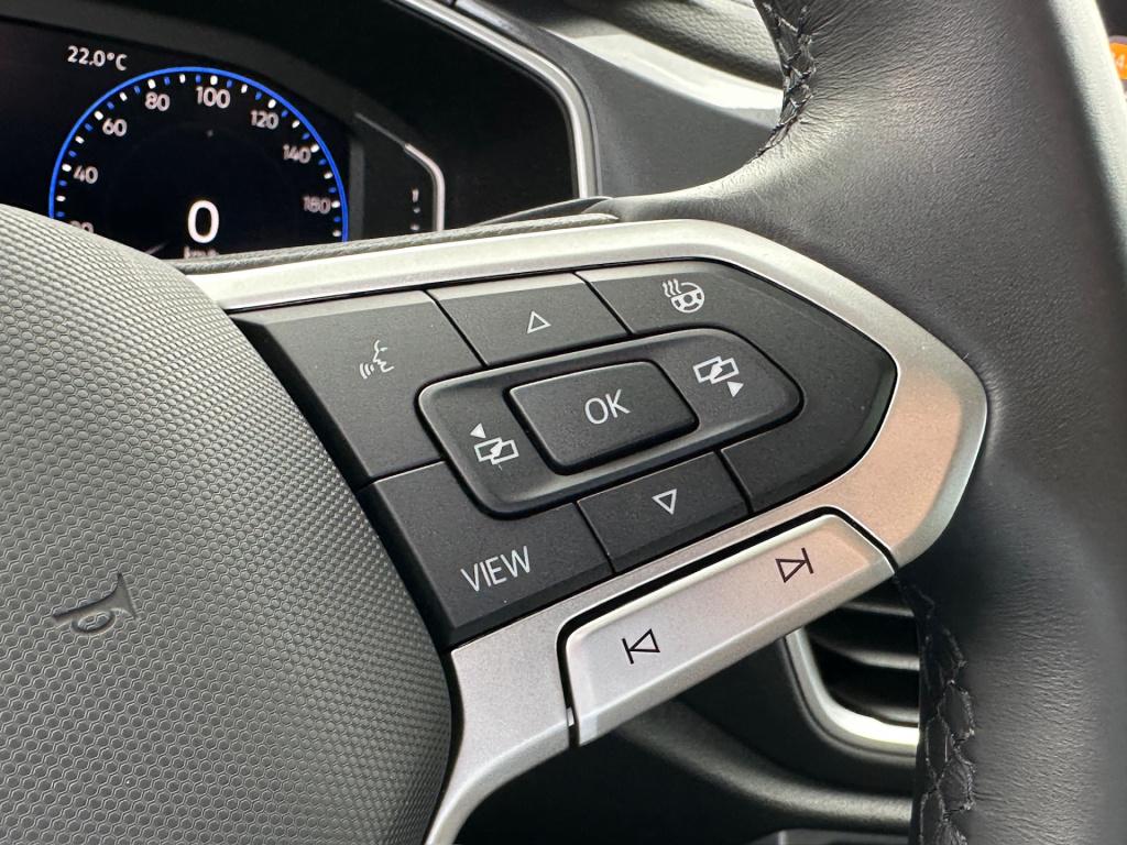 Volkswagen T-roc 1.5 tsi 150pk dsg style | dode hoek | camera | keyless | e