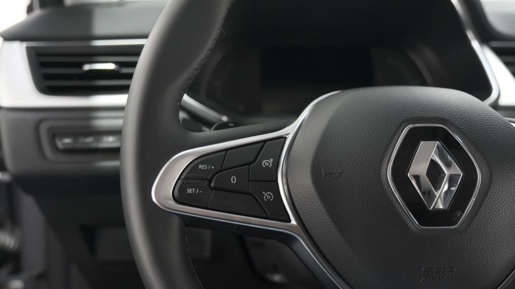 Renault Captur mild hybrid 140 edc techno | apple carplay | parkeersensoren