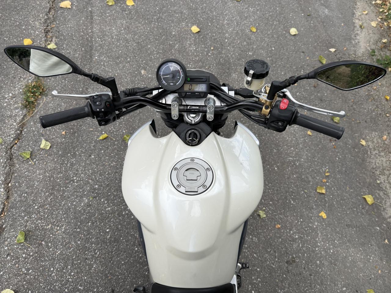 Yamaha mt-03