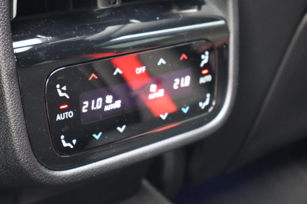 Mercedes-Benz E-Klasse estate amg 53 4matic+ night edition l hyperscreen l