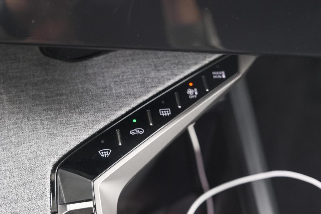 Peugeot 5008 1.2 hybrid 136 allure 7p | camera | apple carplay | airco sepa